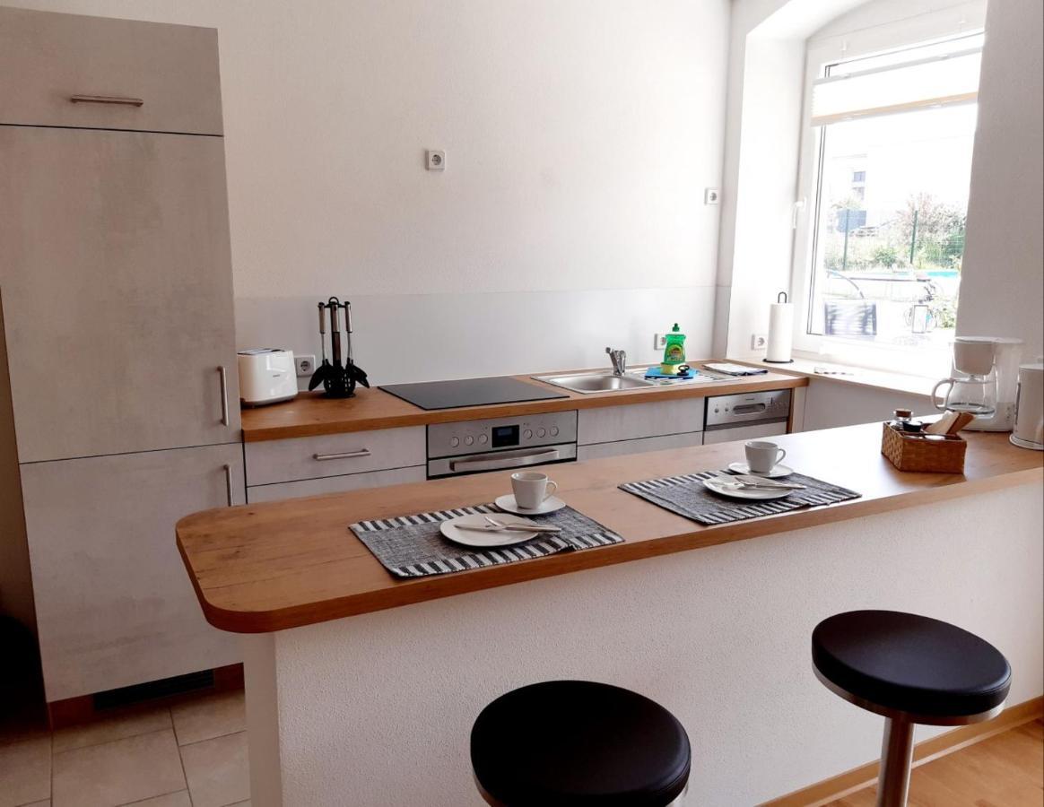 Stadtoase Geraeumige Gaestewohnungen Mit Balkon, Komfort, Modernitaet Und Ruhe, Fuer Monteure Geeignet, Free Wifi Frankenberg Eksteriør billede