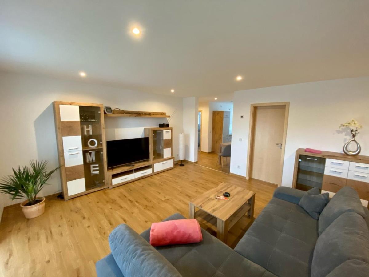 Stadtoase Geraeumige Gaestewohnungen Mit Balkon, Komfort, Modernitaet Und Ruhe, Fuer Monteure Geeignet, Free Wifi Frankenberg Eksteriør billede